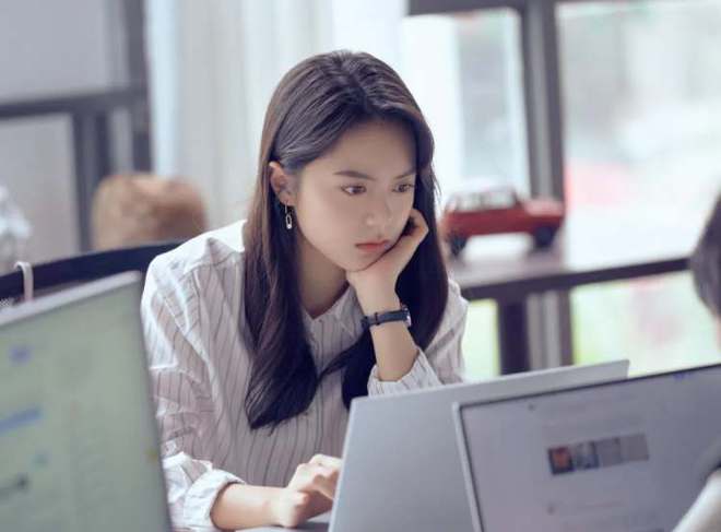 高中毕业年月日怎么填_高中毕业8年_高中毕业年月是6月还是7月